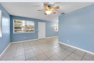 1208 W 32nd Street, Riviera Beach, FL 33404 - Photo 7