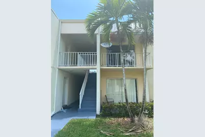 409 Executive Center Drive #211, West Palm Beach, FL 33401 - Photo 21