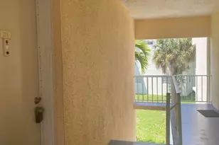 409 Executive Center Dr, West Palm Beach, FL 33401 - Photo 1