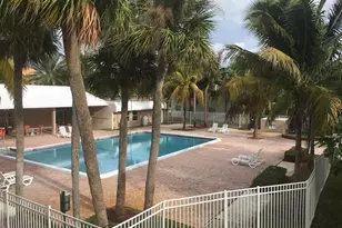 409 Executive Center Dr, West Palm Beach, FL 33401 - Photo 41