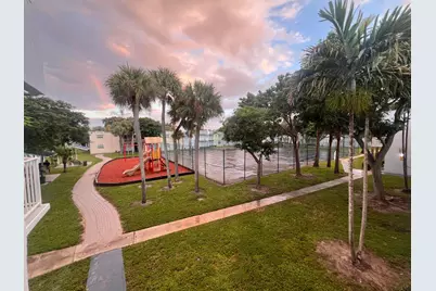 409 Executive Center Drive #211, West Palm Beach, FL 33401 - Photo 37