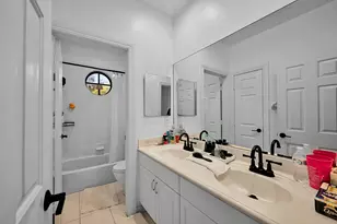 11695 NW 2nd St, Plantation, FL 33325 - Photo 25