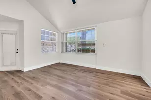 8120 Northboro Ct, Lake Clarke Shores, FL 33406 - Photo 9