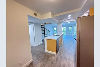 640 Tennis Club Drive #307, Fort Lauderdale, FL 33311 - Photo 7