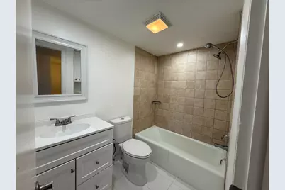 640 Tennis Club Drive #307, Fort Lauderdale, FL 33311 - Photo 9