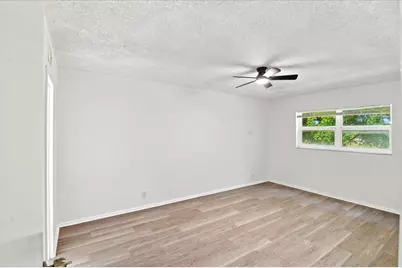 1050 Country Club Drive #306, Margate, FL 33063 - Photo 21