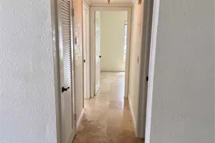 2200 NE 66th St, Fort Lauderdale, FL 33308 - Photo 17