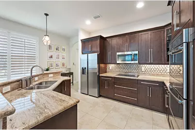 1025 Piccadilly Street, Palm Beach Gardens, FL 33418 - Photo 11