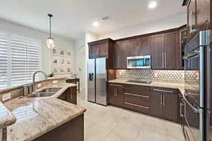 1025 Piccadilly St, Palm Beach Gardens, FL 33418 - Photo 11
