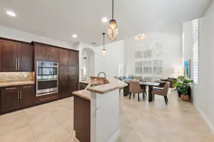 1025 Piccadilly St, Palm Beach Gardens, FL 33418 - Photo 3