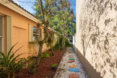 4977 Victoria Circle, West Palm Beach, FL 33409 - Photo 29
