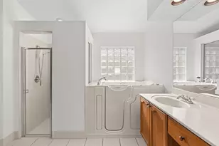 4977 Victoria Cir, West Palm Beach, FL 33409 - Photo 23