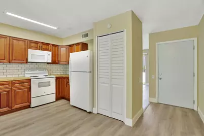 5314 NE 6th Avenue #F20, Oakland Park, FL 33334 - Photo 7