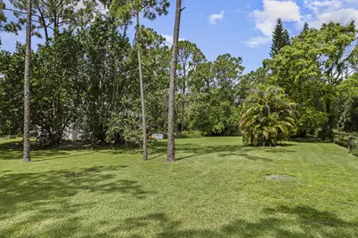 10681 154th Road N, Jupiter, FL 33478 - Photo 9