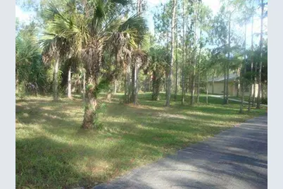 3036 6th Avenue SE, Naples, FL 34117 - Photo 3
