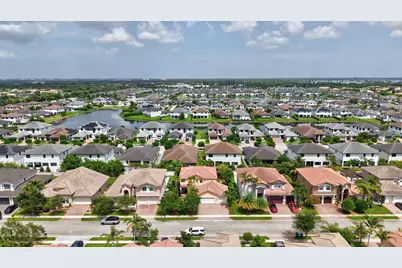 4225 SW 179th Way, Miramar, FL 33029 - Photo 3
