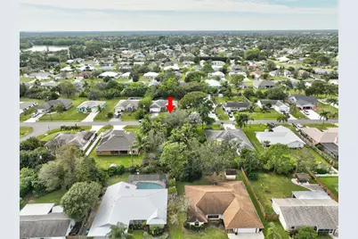 673 SE Damask Avenue, Port Saint Lucie, FL 34983 - Photo 9