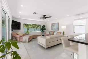 23246 L'Ermitage Cir, Boca Raton, FL 33433 - Photo 15