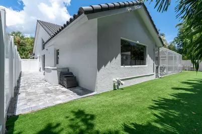 23246 L'ermitage Circle, Boca Raton, FL 33433 - Photo 47