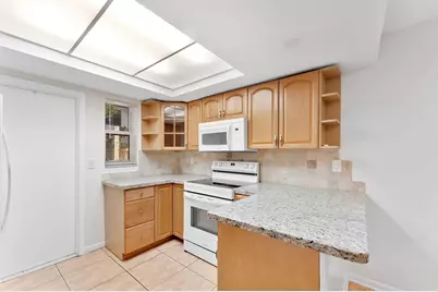 1945 NW 4th Avenue #42c, Boca Raton, FL 33432 - Photo 3