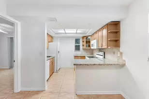 1945 NW 4th Ave, Boca Raton, FL 33432 - Photo 3