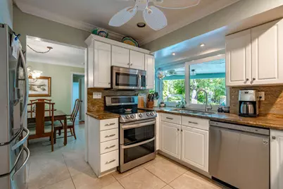 2823 NE 35th Court, Lighthouse Point, FL 33064 - Photo 11