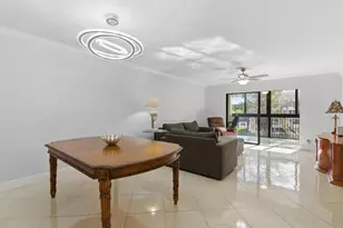 14475 N Strathmore Ln, Delray Beach, FL 33446 - Photo 13