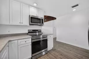 1817 NW Azalea St, Stuart, FL 34994 - Photo 11