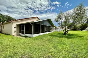 2710 Bogota Ave, Cooper City, FL 33026 - Photo 25