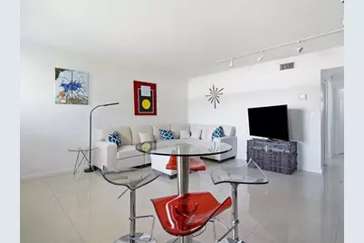 525 Meridian Avenue #305, Miami Beach, FL 33139 - Photo 7