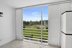 7980 N French Dr, Pembroke Pines, FL 33024 - Photo 23