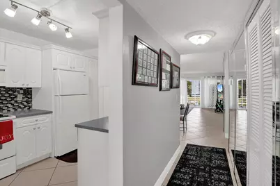 7980 N French Drive #3-202, Pembroke Pines, FL 33024 - Photo 5