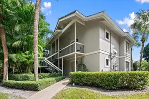 11863 Wimbledon Circle, Wellington, FL 33414 - Photo 13