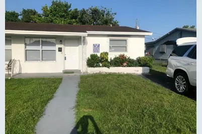 4120 NW 39th Avenue, Lauderdale Lakes, FL 33309 - Photo 1