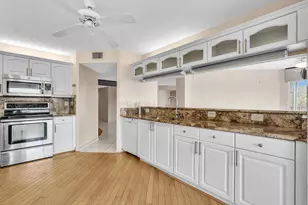 7557 Granville Dr, Tamarac, FL 33321 - Photo 11