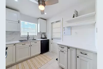 2121 NE 68th Street #109, Fort Lauderdale, FL 33308 - Photo 27