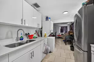 709 13th St, West Palm Beach, FL 33401 - Photo 23
