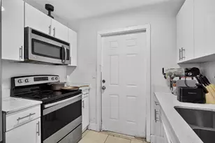 709 13th St, West Palm Beach, FL 33401 - Photo 19