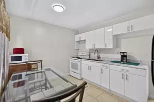 709 13th St, West Palm Beach, FL 33401 - Photo 39