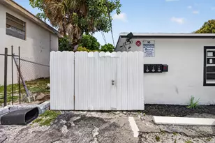709 13th St, West Palm Beach, FL 33401 - Photo 5