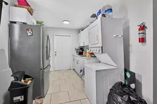 709 13th St, West Palm Beach, FL 33401 - Photo 17