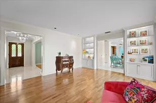 1000 Country Club Dr, North Palm Beach, FL 33408 - Photo 9