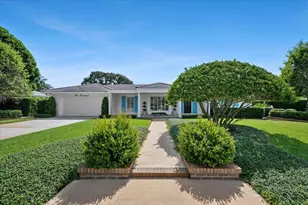 1000 Country Club Dr, North Palm Beach, FL 33408 - Photo 3