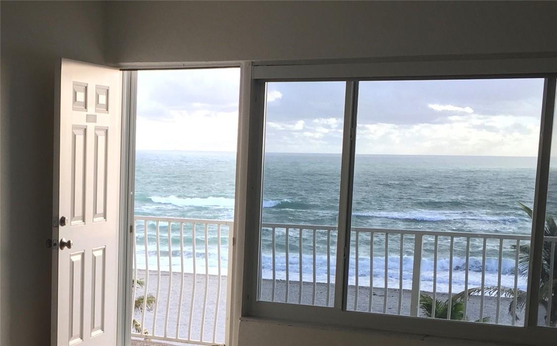 300 Oregon St #303 - 300 Oregon St #303, Hollywood, FL 33019 Luxury Property | Jose Angel Pina