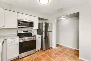 110 Old English Ct, Jupiter, FL 33458 - Photo 9