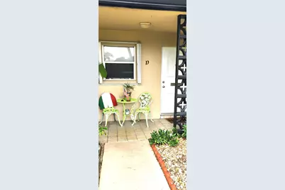 1042 North Drive #D, Delray Beach, FL 33445 - Photo 3