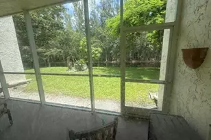 150 Lake Meryl Dr, West Palm Beach, FL 33411 - Photo 29
