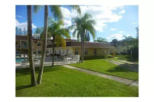 700 SE 2nd Ave, Deerfield Beach, FL 33441 - Photo 9