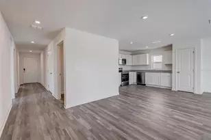 181 Hilton Ave NW, Palm Bay, FL 32907 - Photo 3