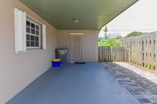 18625 Loxahatchee River Rd, Jupiter, FL 33458 - Photo 13